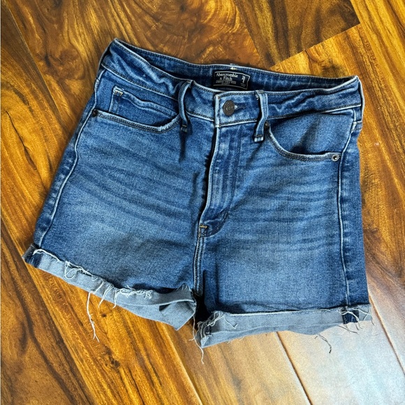 Abercrombie Jean shorts - Picture 1 of 4
